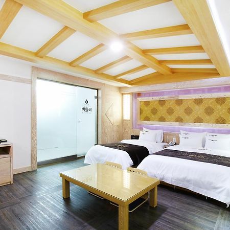 Hotel Butler Szuvon Szoba fotó