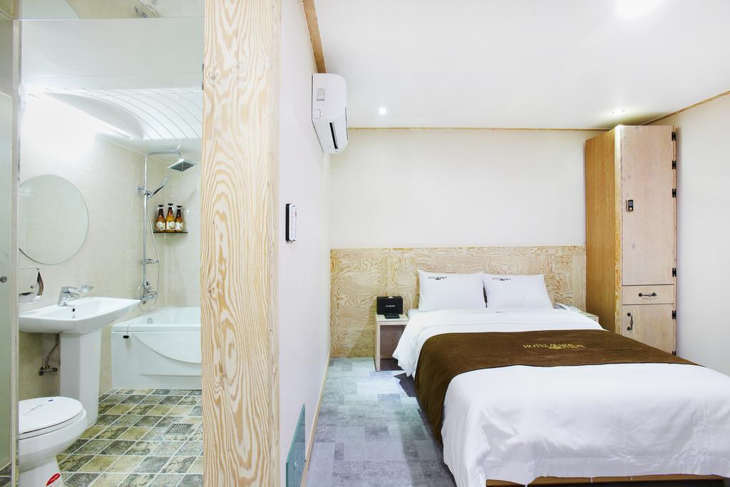 Hotel Butler Szuvon Szoba fotó