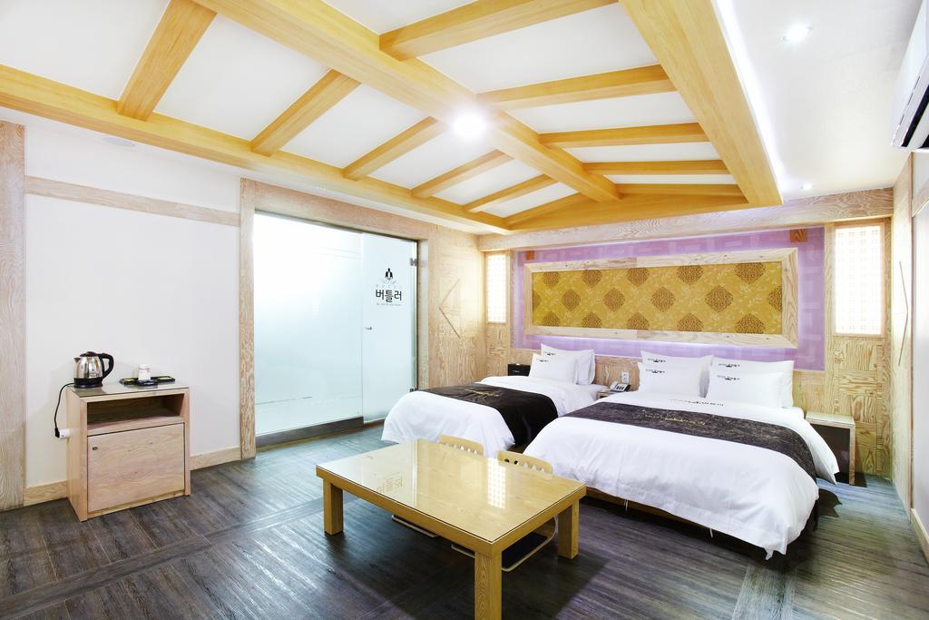 Hotel Butler Szuvon Szoba fotó